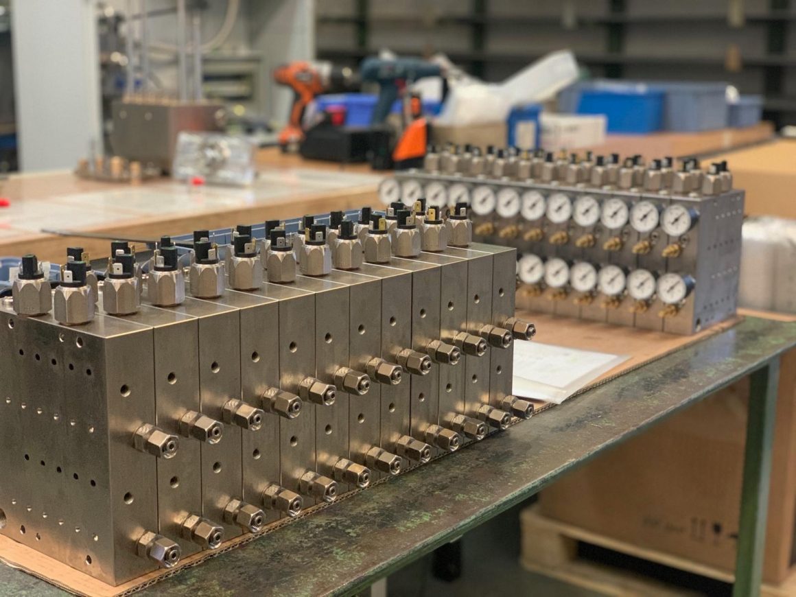 Steuerblöcke Steuerblöcke